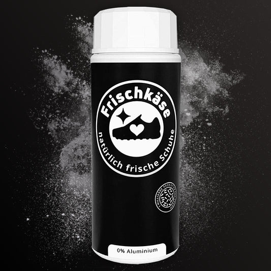 Frischkäse Schuhdeo Black Edition, probiotisches Schuhdeo Pulver für natürliche Schuh-Hygiene und geruchsneutralen Schuhe.